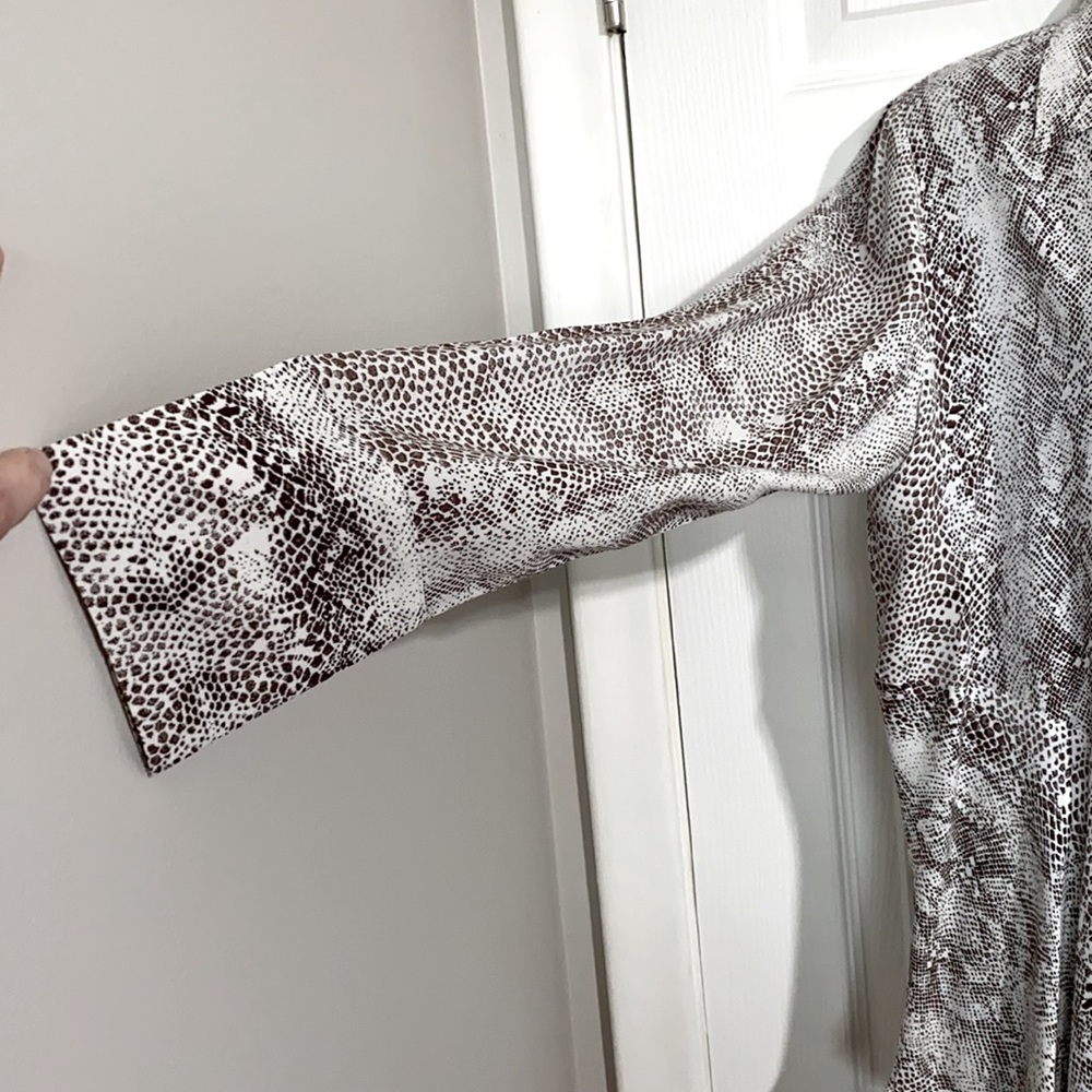 Zara Basic Long Sleeve 3/4 Button Pullover Asymme… - image 5